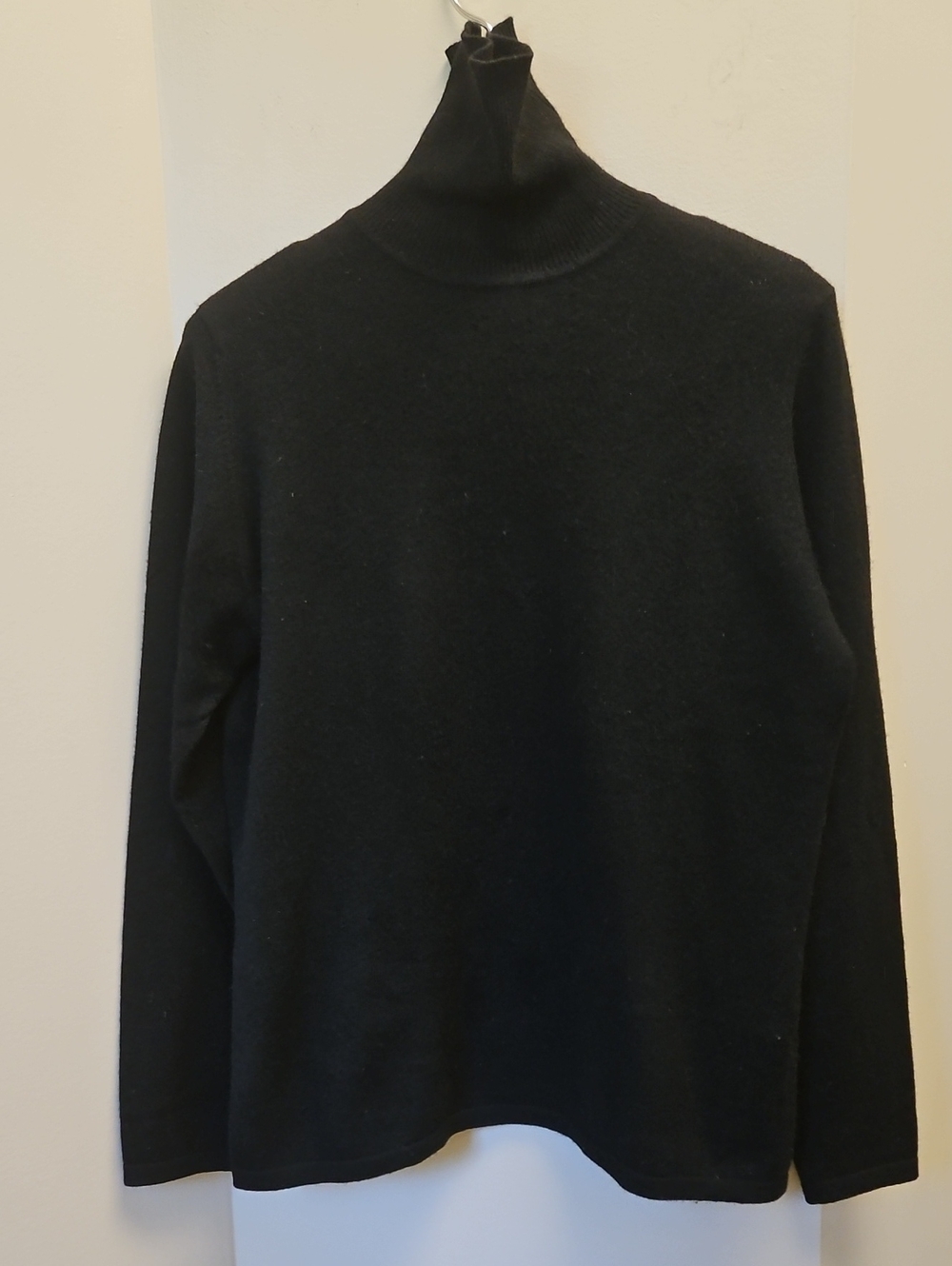 Charter Club Black  Women's Cashmere Turtleneck Sweater